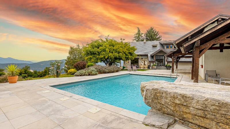 Comparet immobilier 46991649b - Attribut alt par défaut.