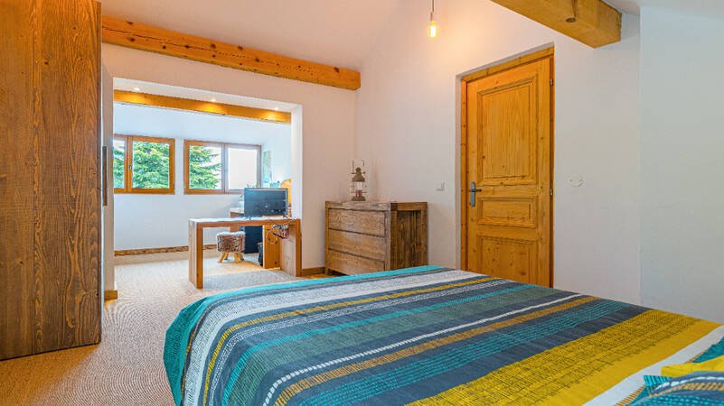 Comparet immobilier 46991649h - Attribut alt par défaut.