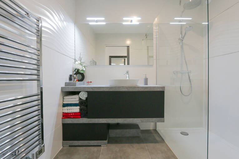 Comparet immobilier 30984272i - Attribut alt par défaut.