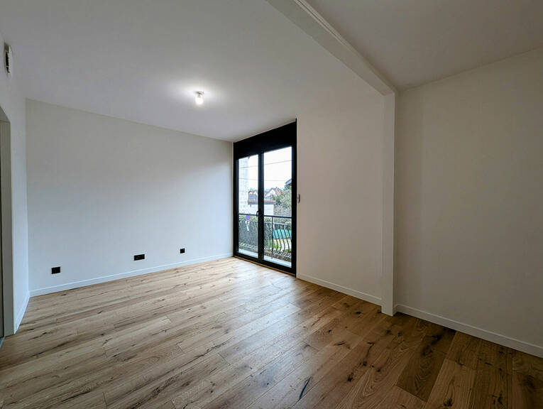 Comparet immobilier 47870346j - Attribut alt par défaut.