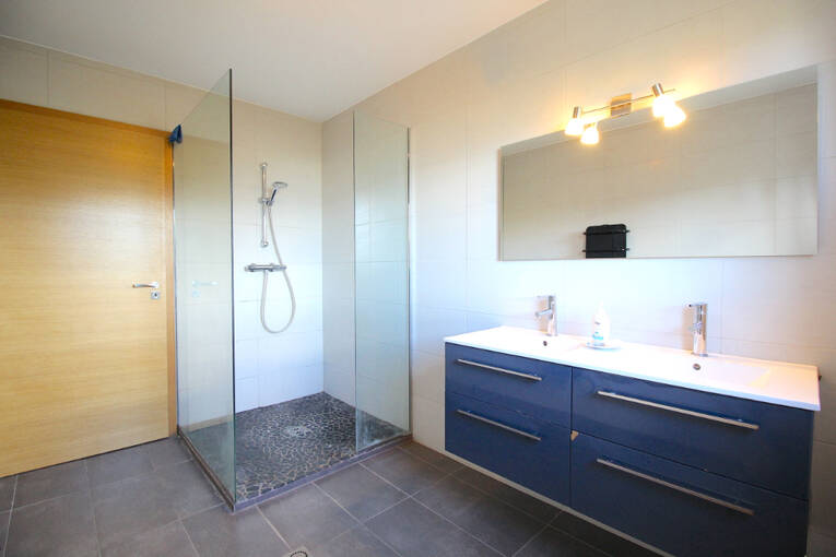 Comparet immobilier 45794616i - Attribut alt par défaut.