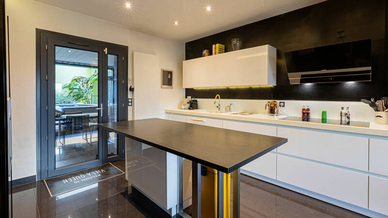 Comparet immobilier 43093737f - Attribut alt par défaut.