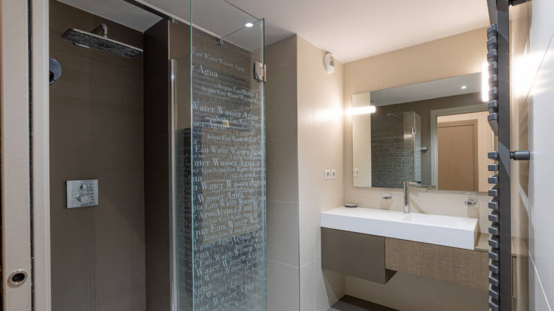 Comparet immobilier 49807784k - Attribut alt par défaut.