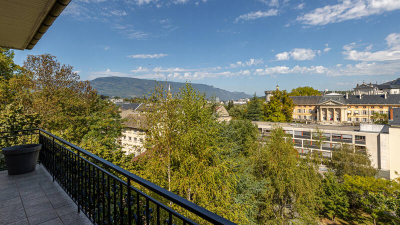 Comparet immobilier 50652817b - Attribut alt par défaut.