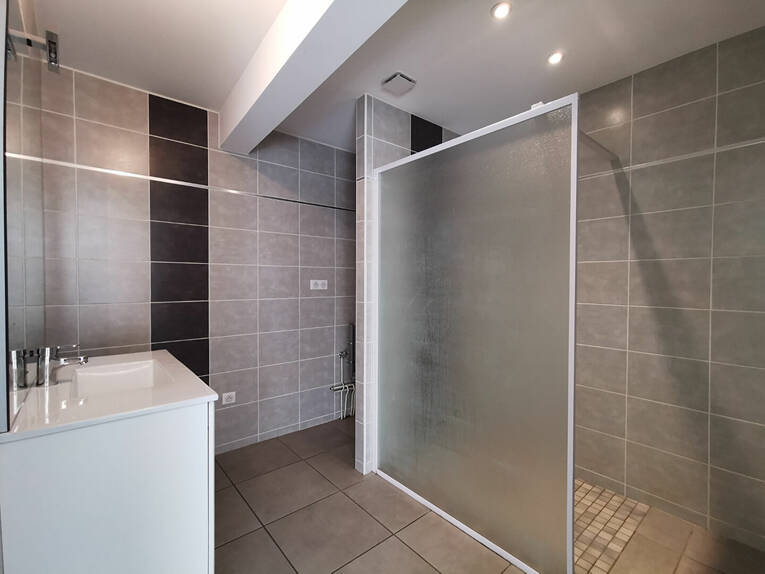 Comparet immobilier 50781753e - Attribut alt par défaut.