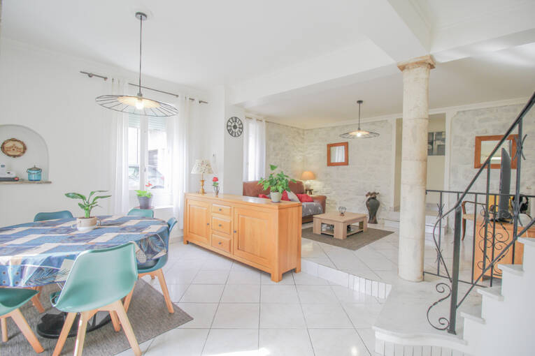 Comparet immobilier 37744200b - Attribut alt par défaut.