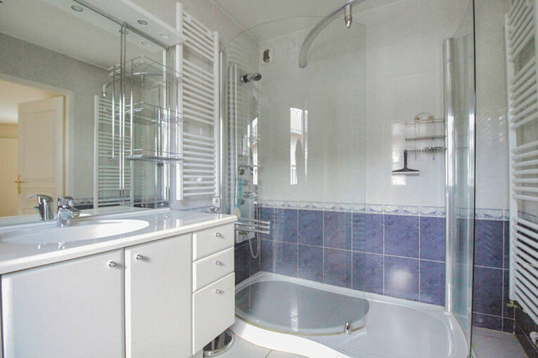 Comparet immobilier 51103818g - Attribut alt par défaut.